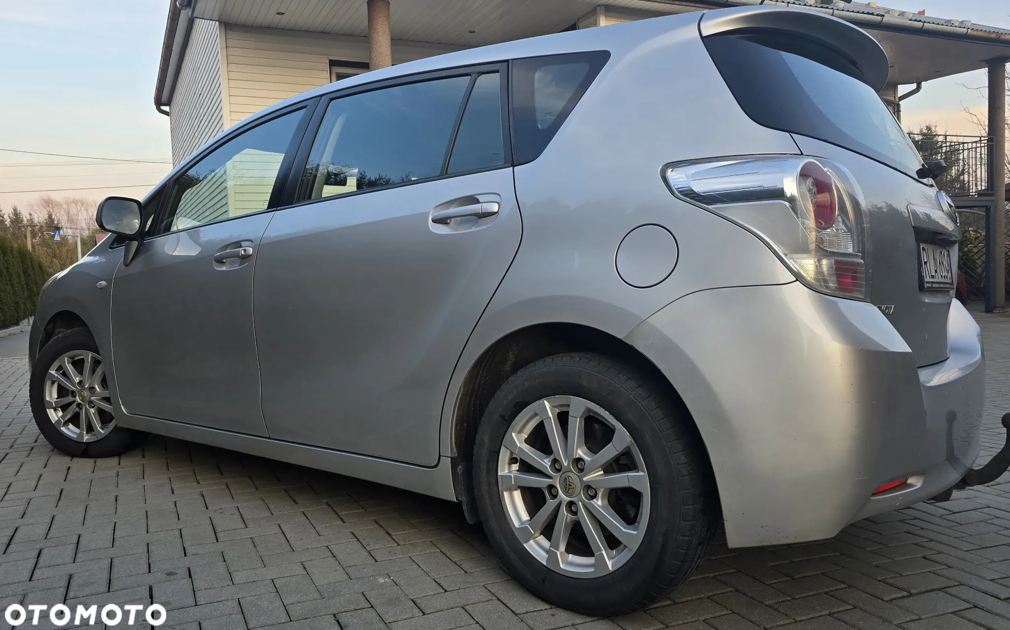 Toyota Verso 2.0 D-4D - 28