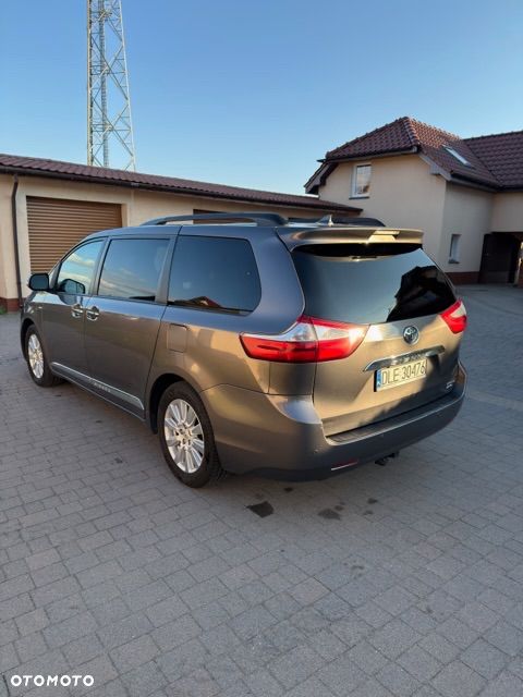Toyota Sienna 3.5 V6 Limited AWD - 13