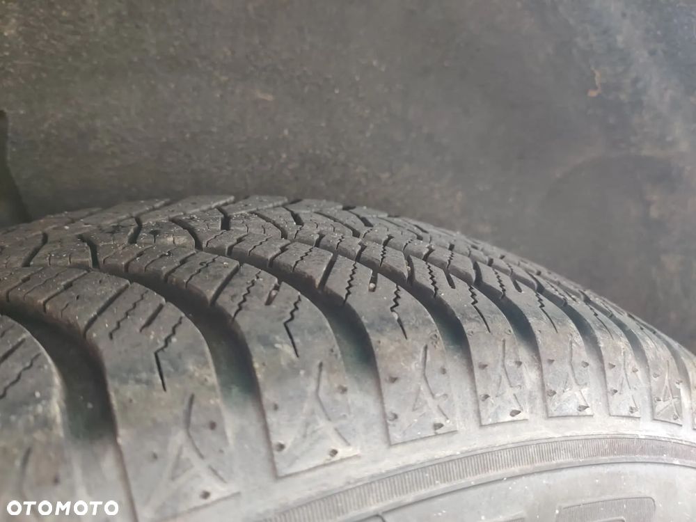 Volvo XC 70 D4 Drive-E Momentum - 33