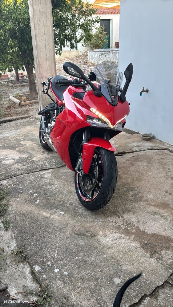 Ducati Supersport 950 - 3