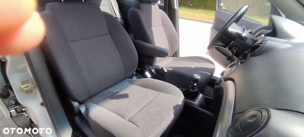 Chevrolet Aveo - 20
