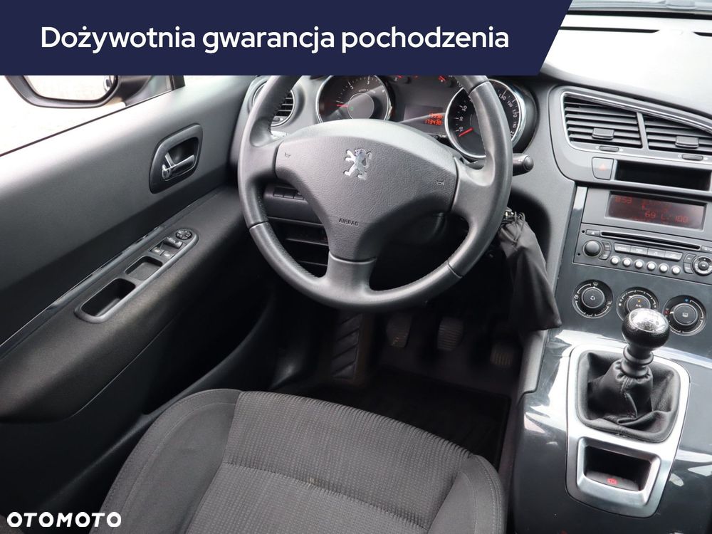 Peugeot 5008 - 9