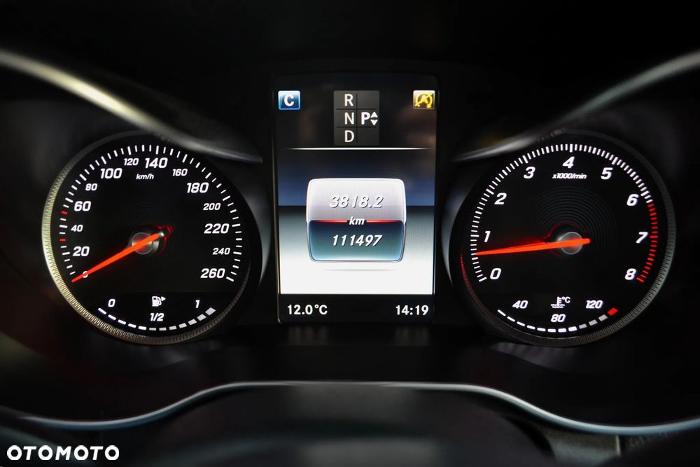 Mercedes-Benz Klasa C 200 4-Matic 7G-TRONIC - 40