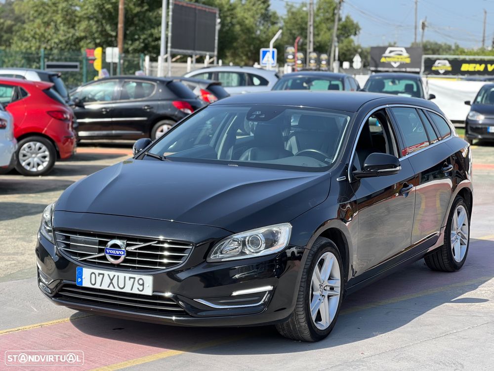 Volvo V60 D6 Plug-In-Hybrid AWD Geartronic Momentum - 7