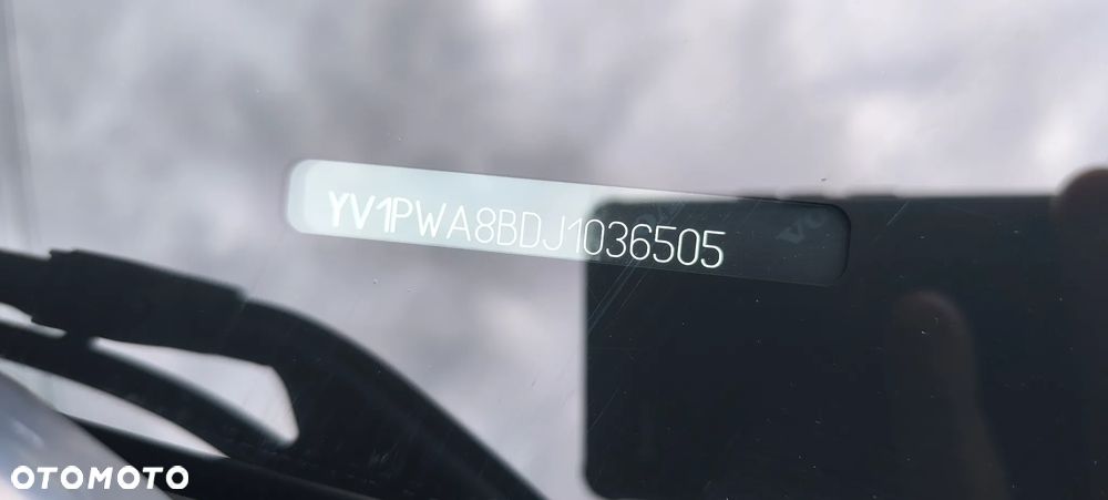 Volvo V90 D4 Momentum - 15