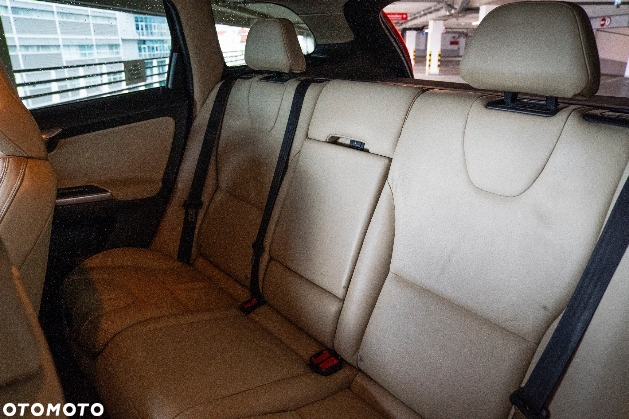 Volvo XC 60 D5 AWD Kinetic - 18