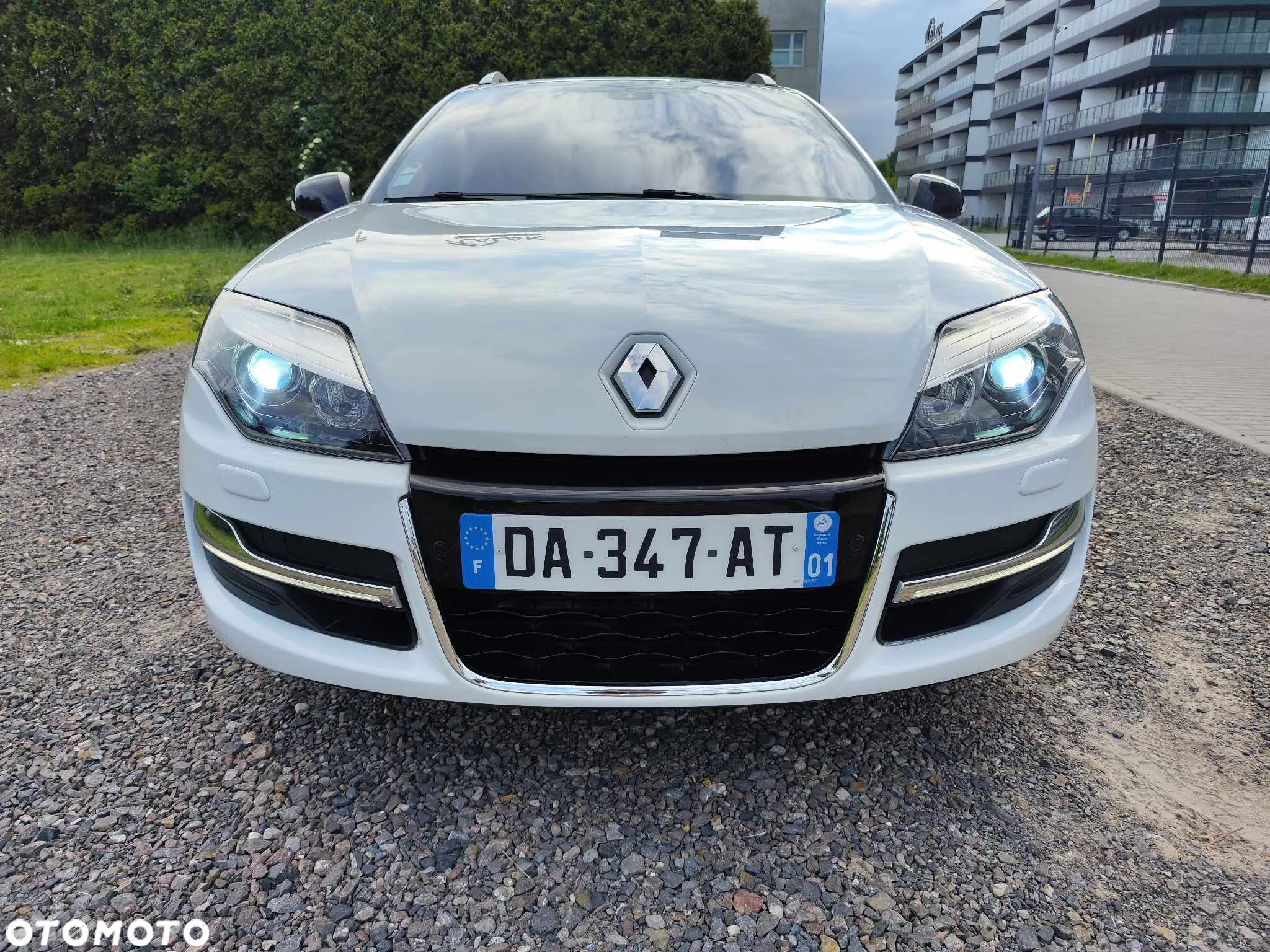 Renault Laguna Grandtour dCi 110 FAP EDC Bose Edition - 3