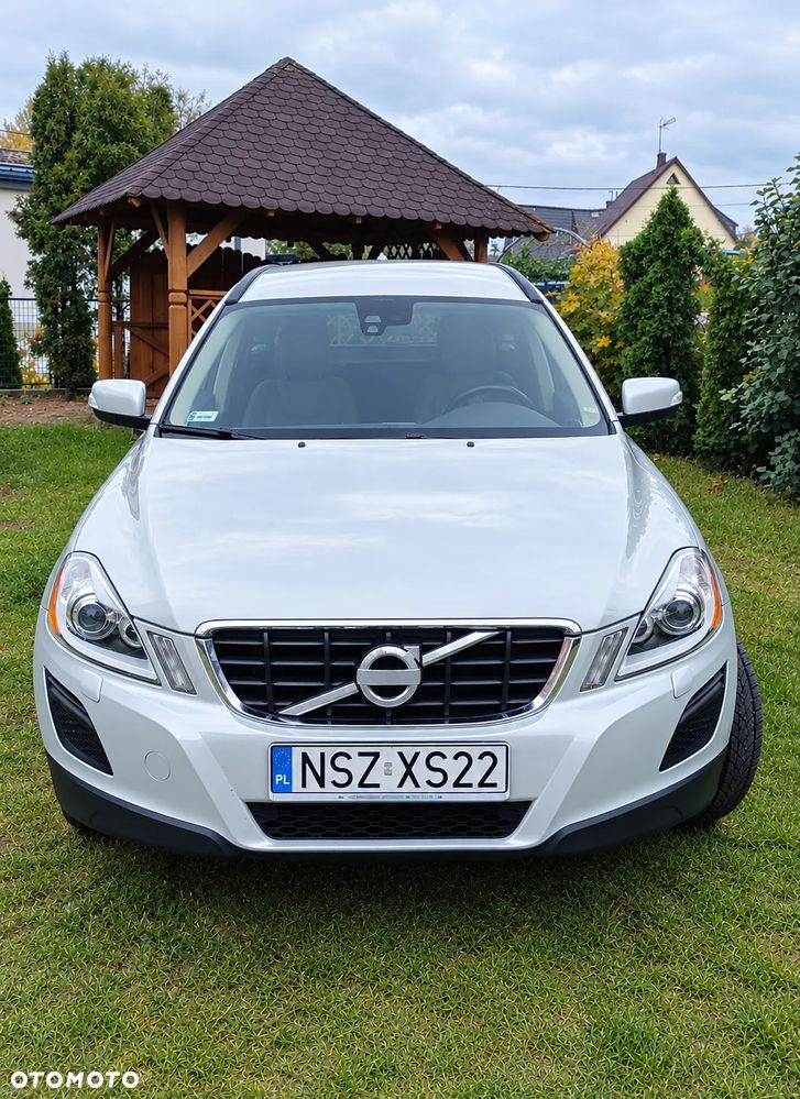 Volvo Xc 60 2011 photo 2