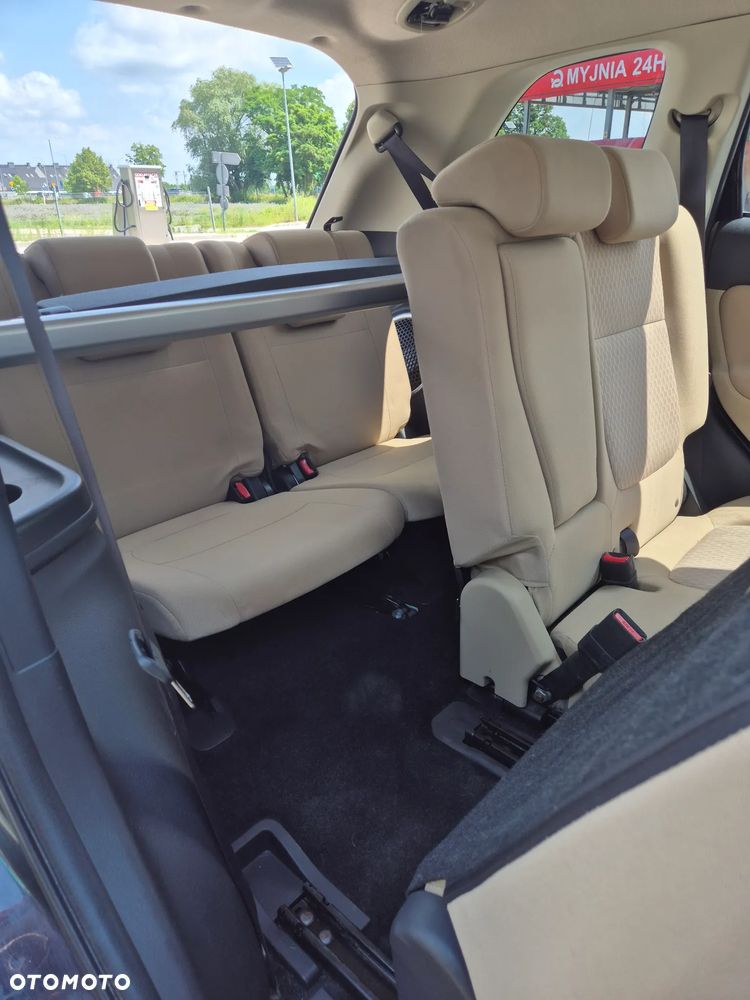 Mitsubishi Outlander 2.0 Intense - 18
