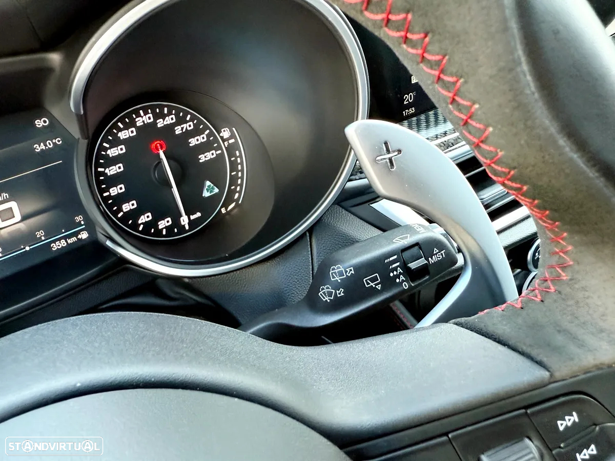 Alfa Romeo Stelvio 2.9 T Quadrifoglio Q4 - 14