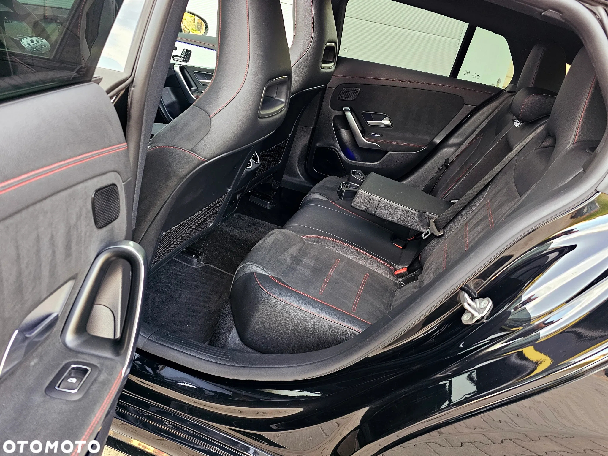Mercedes-Benz CLA 200 d Shooting Brake 8G-DCT AMG Line Advanced Plus - 8