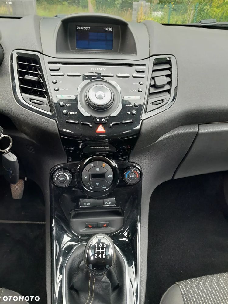 Ford Fiesta 1.0 EcoBoost Platinium X - 12
