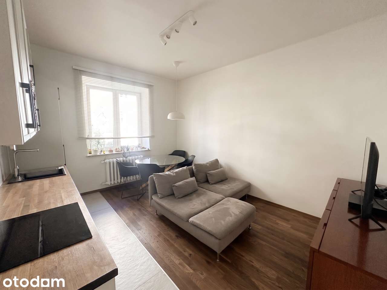 Do wynajęcia - 2 pokoje  42 m²  - ul. Konarskiego Świetna Lokalizacja