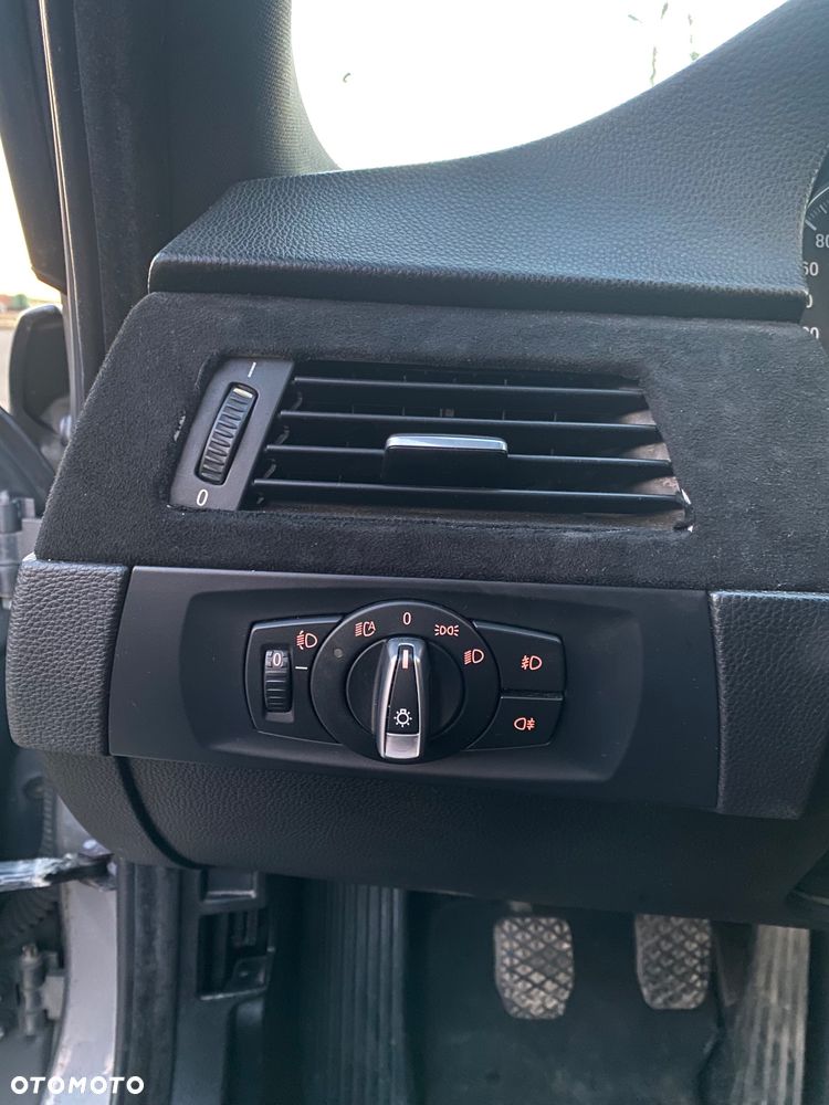 BMW Seria 3 320d Efficient Dynamics - 16