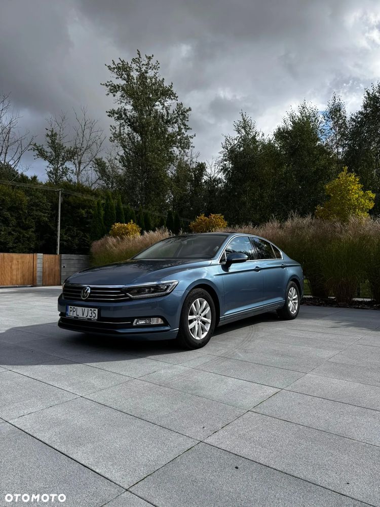 Volkswagen Passat - 3