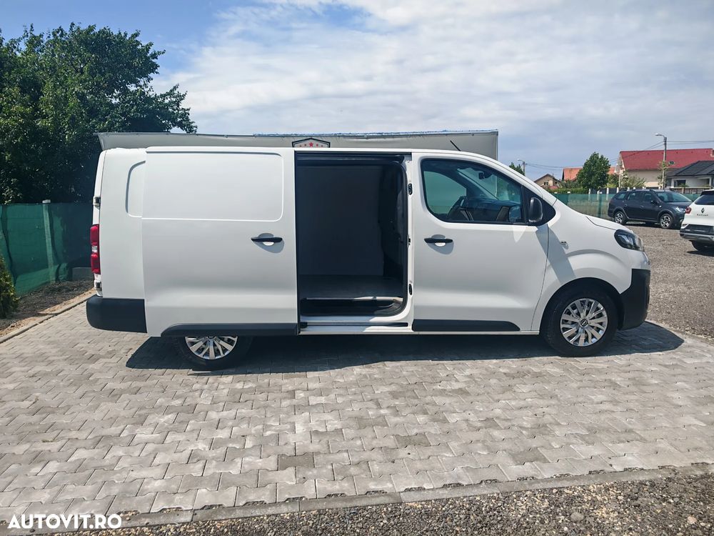 Opel Vivaro - 12