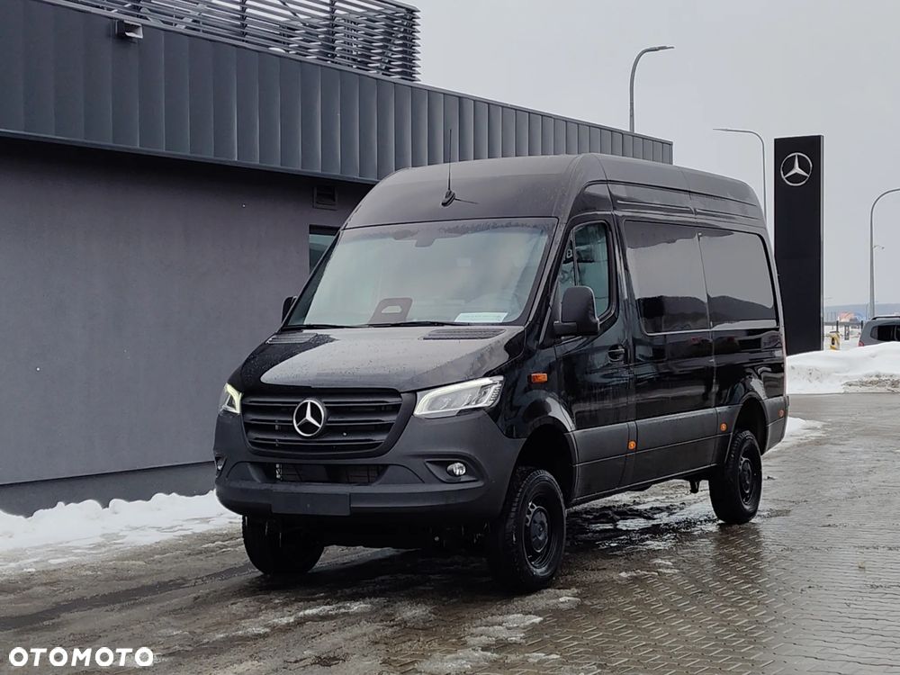 Mercedes-Benz Sprinter - 2