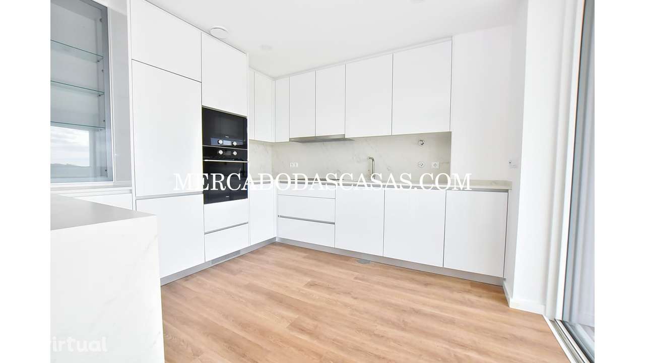 Apartamento T3 Duplex, c/ piscina , terraço - Grande imagem: 5/39