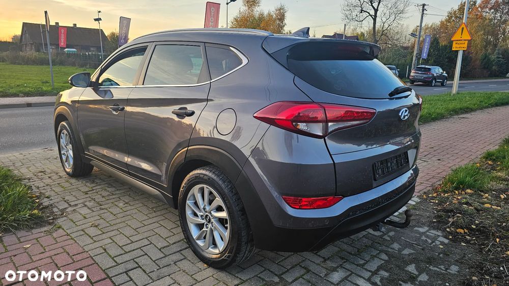 Hyundai Tucson blue 1.6 GDi 2WD Navi - 11