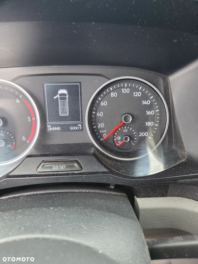 Volkswagen Crafter - 10