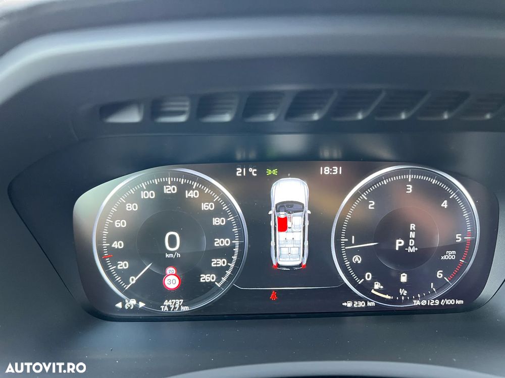 Volvo XC 90 B5 MHEV AWD 7 locuri Inscription - 13