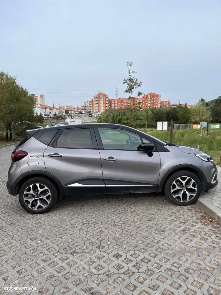 Renault Captur 1.5 dCi Exclusive - 2
