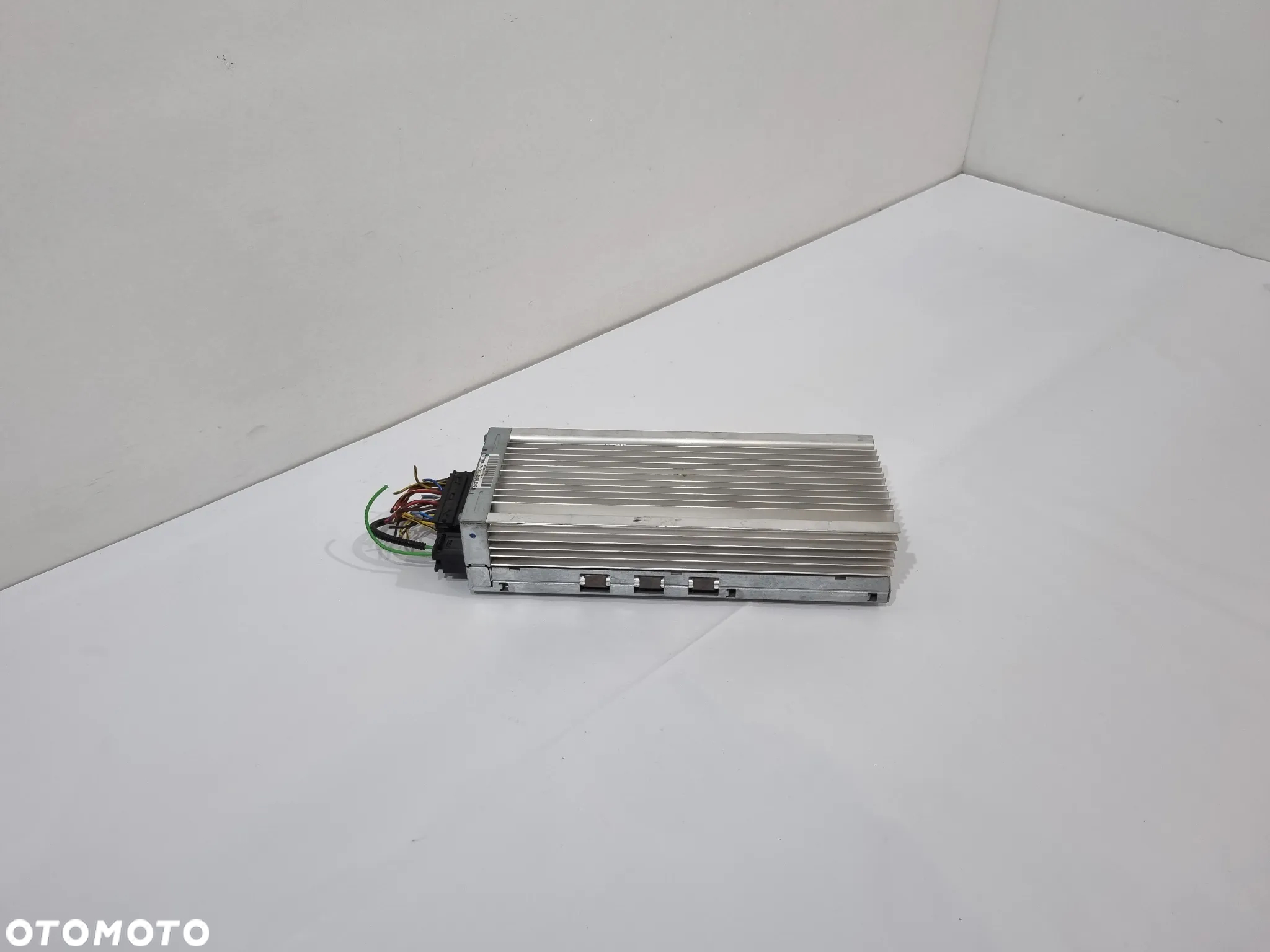 BMW E60 E61 E63 E87 E90 E91 E92 WZMACNIACZ HARMAN KARDON LOGIC 7 9150899 - 2