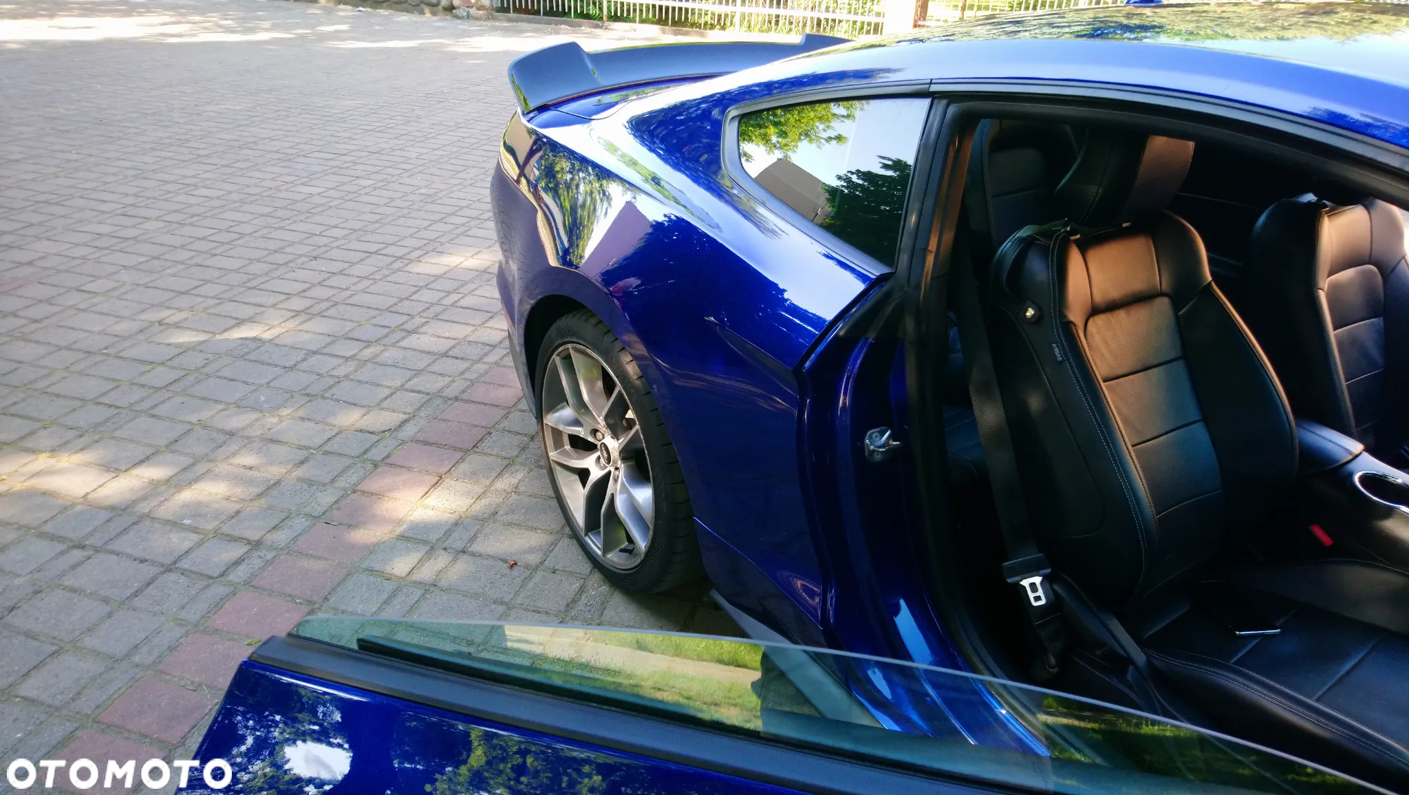 Ford Mustang 5.0 V8 GT - 24
