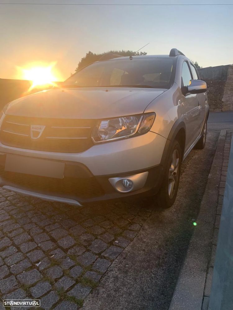 Dacia Sandero 1.5 dCi Stepway - 1