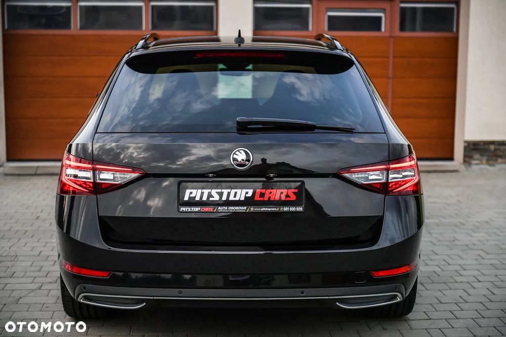 Skoda Superb 2.0 TDI 4x4 DSG SportLine - 20