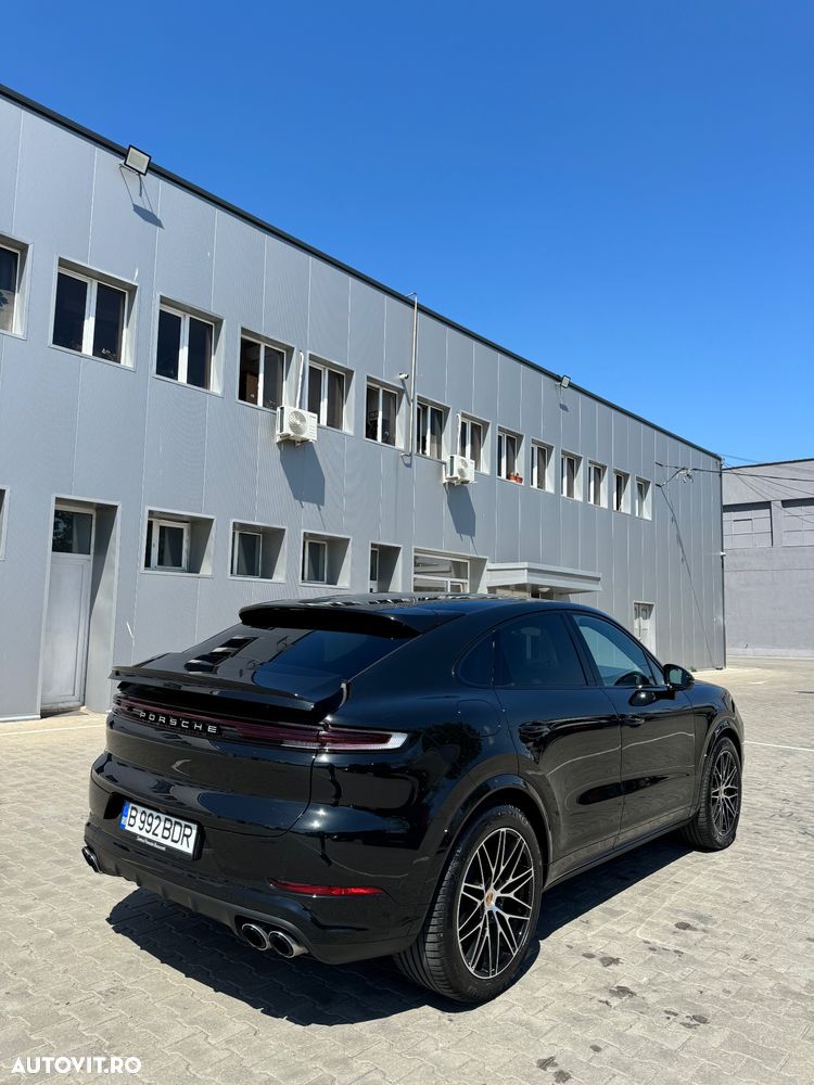 Porsche Cayenne Coupe Black Edition - 8