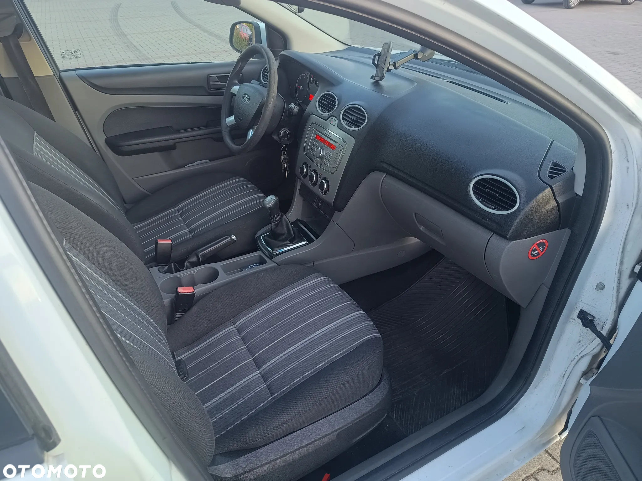 Ford Focus - 7