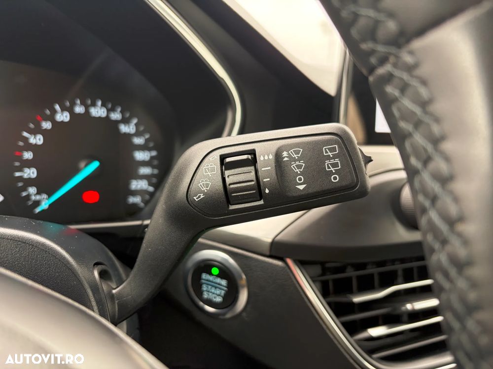 Ford Focus 1.5 EcoBlue Titanium X - 22