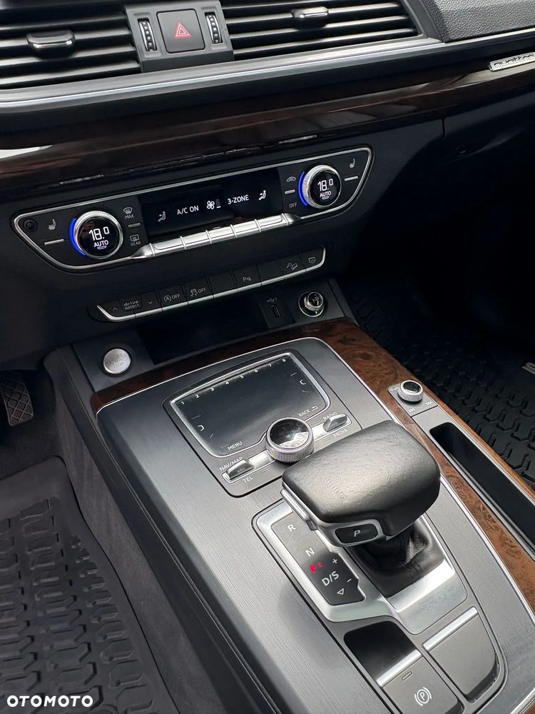 Audi Q5 2.0 TFSI Quattro S tronic - 26