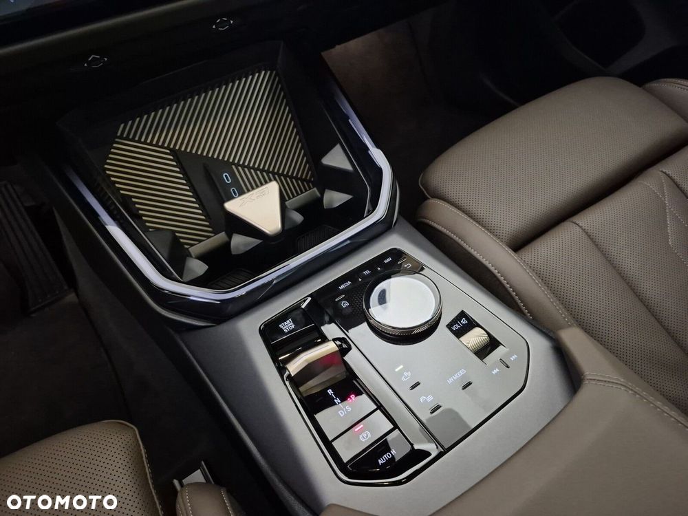 BMW X3 xDrive20d mHEV - 17