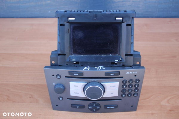 RADIO WYŚWIETLACZ OPEL ASTRA H CD70 NAVI