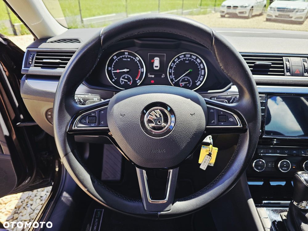 Skoda Superb 2.0 TDI DSG Ambition - 7