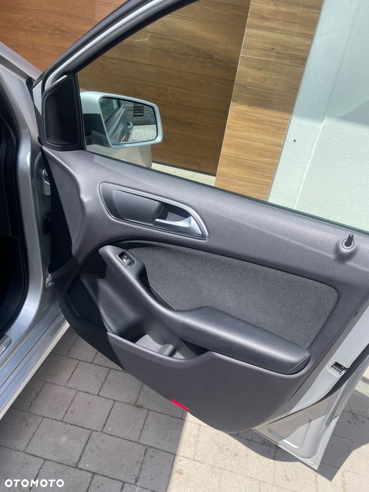 Mercedes-Benz Klasa B 180 CDI BlueEFFICIENCY Edition - 11