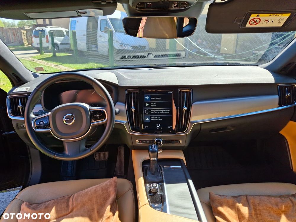 Volvo S90 D4 Momentum Pro - 5