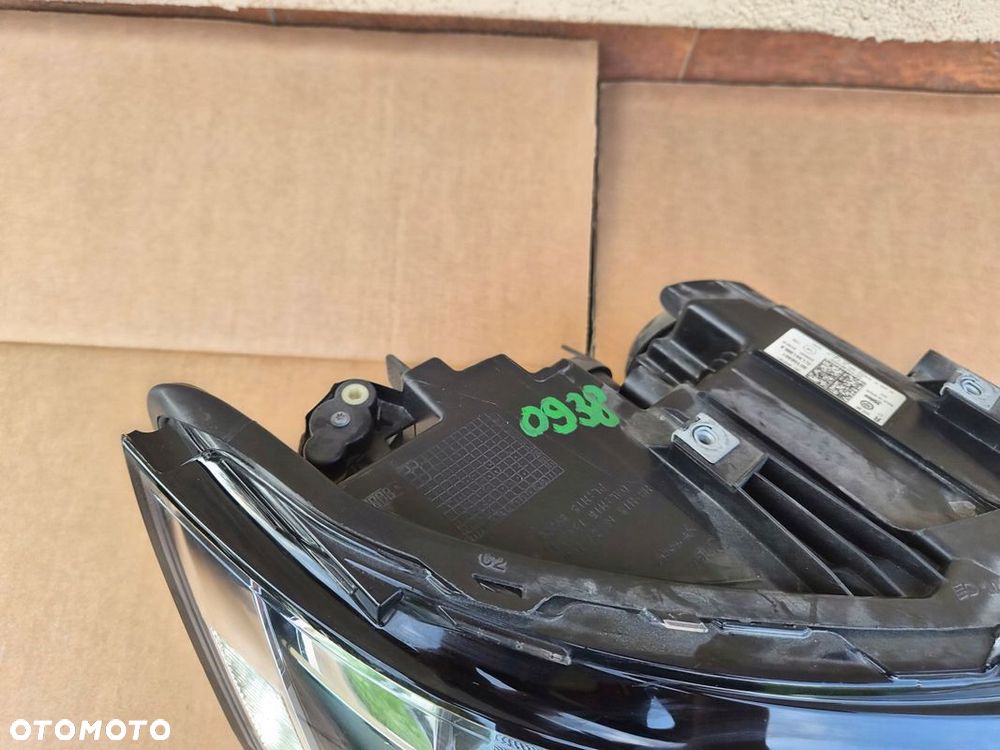 LAMPA PRZEDNIA PRAWA VW T6 T6.1 LIFT ZWYKŁA ORYGINAŁ - 9