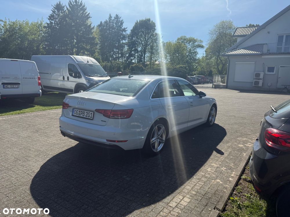 Audi A4 Limousine 2.0 TDI Quattro Sport S tronic - 29