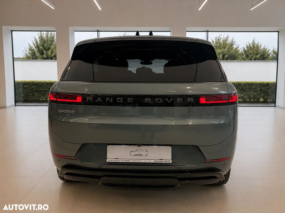 Land Rover Range Rover Sport 3.0 I6 D300 MHEV Dynamic SE - 4