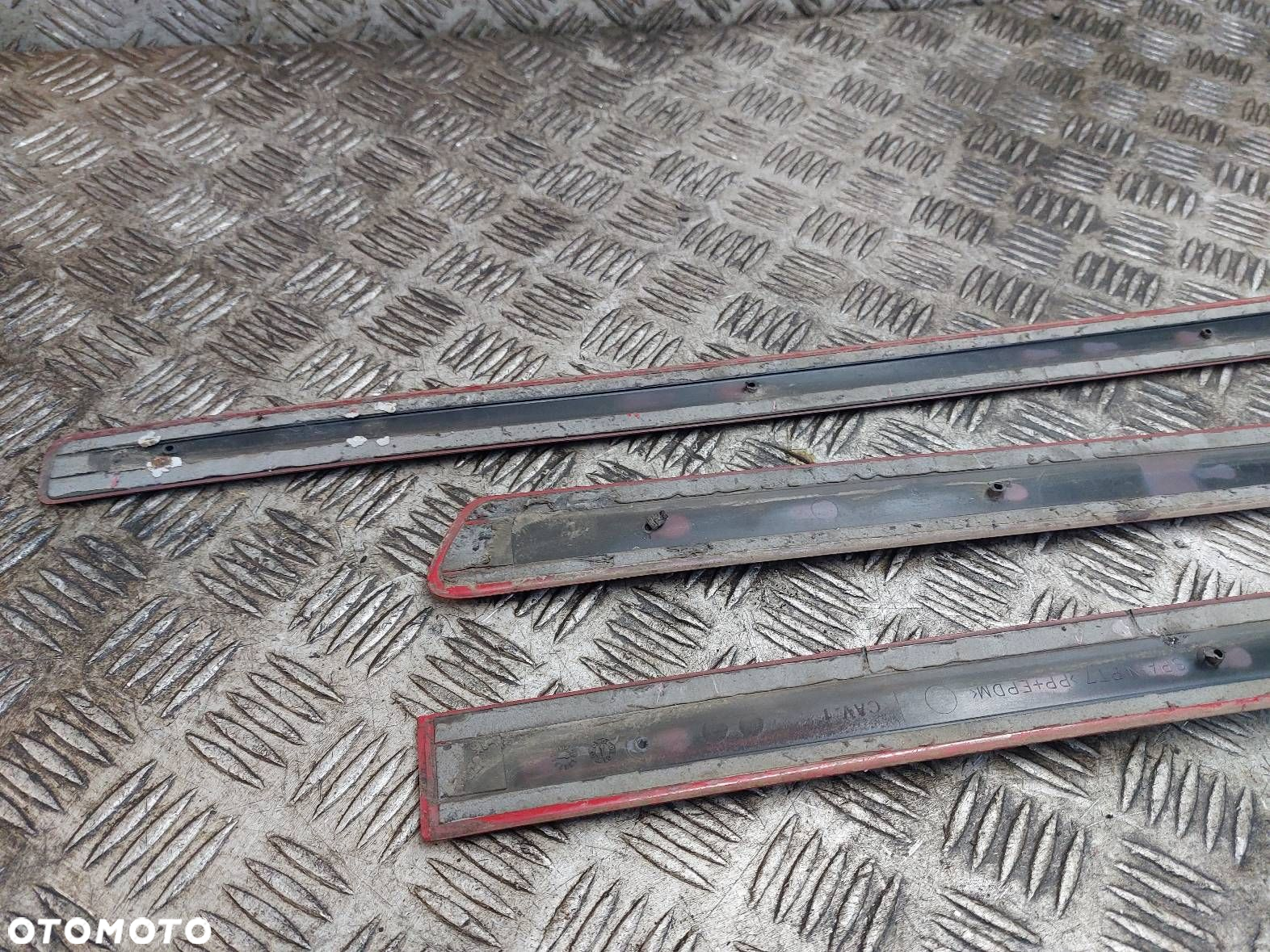 LISTWY DRZWI ŚRODKOWE AUDI A4 B6 2.0 20V ALT LY3J 8E0853963 8E0853964 - 7