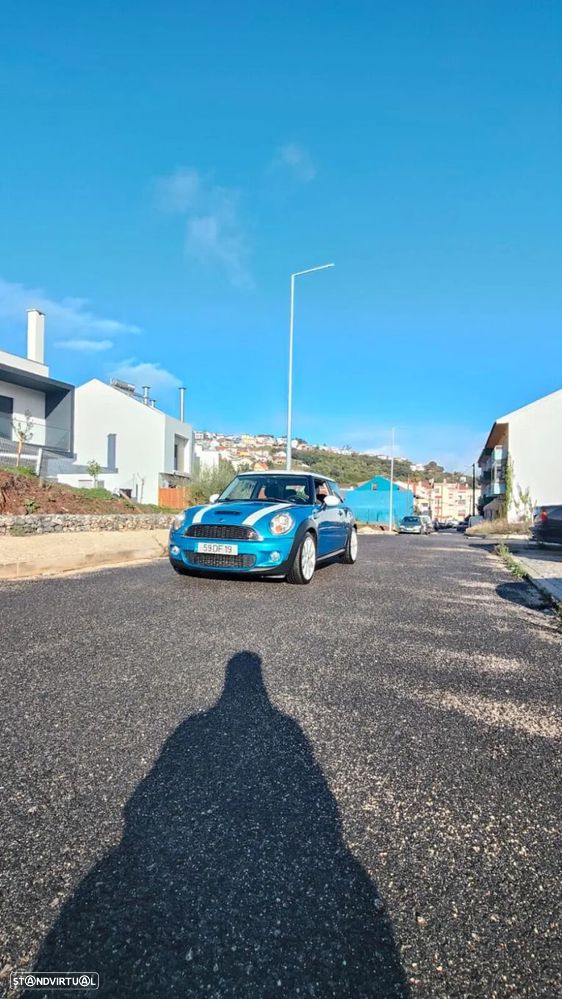MINI 3 Portas Cooper S - 2