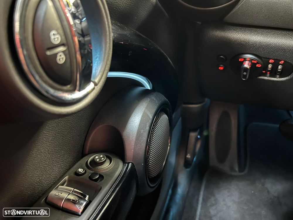 MINI 3 Portas Cooper SE - 19