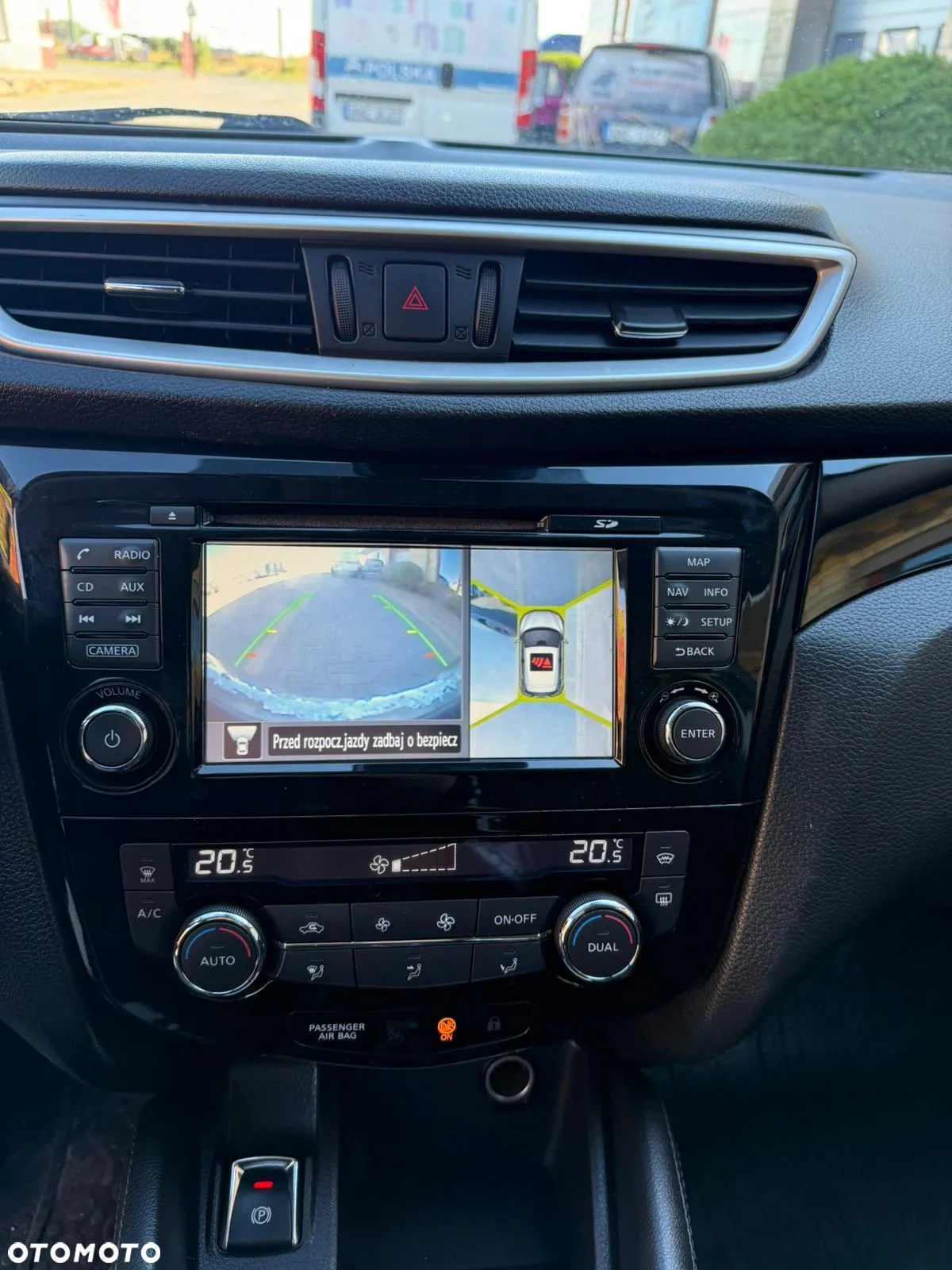 Nissan Qashqai - 12
