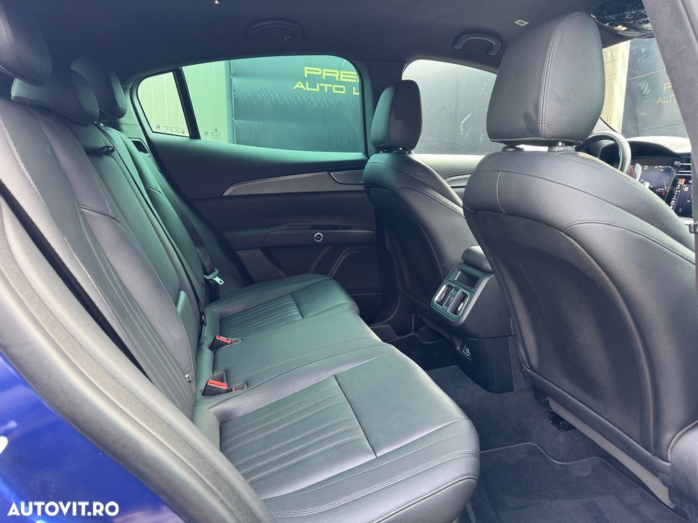 Maserati Grecale GT - 12