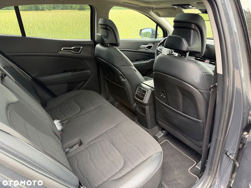 Kia Sportage 1.6 T-GDI MHEV Business Line 2WD DCT - 16