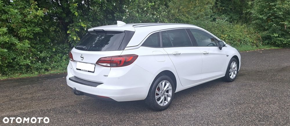 Opel Astra 1.6 CDTI Elite S&S - 10