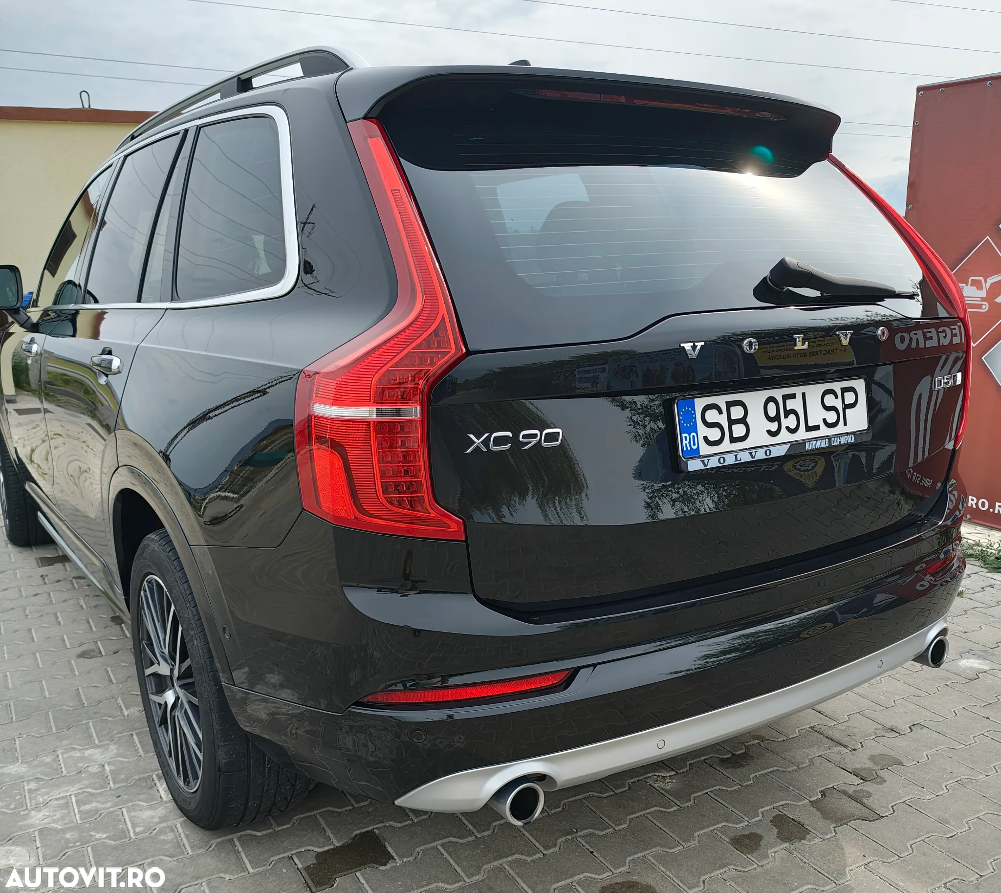 Volvo XC 90 D5 AWD Momentum - 7